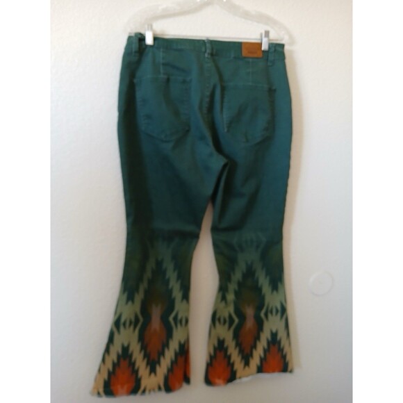 Ranch Dressn Southwestern Border Flare Jeans Size 14 Bohemian Western Retro - Picture 8 of 16
